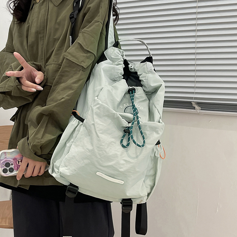 2024 New Designer Backpack Women's Backpack Large Capacity Simple Multi purpose Sports Type Women's Fashion Lightweight Travel Bag