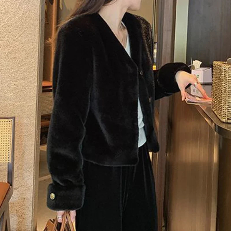 Mink fur coat for women 2024 autumn and winter ecofriendly short style jacket veste femme 240921