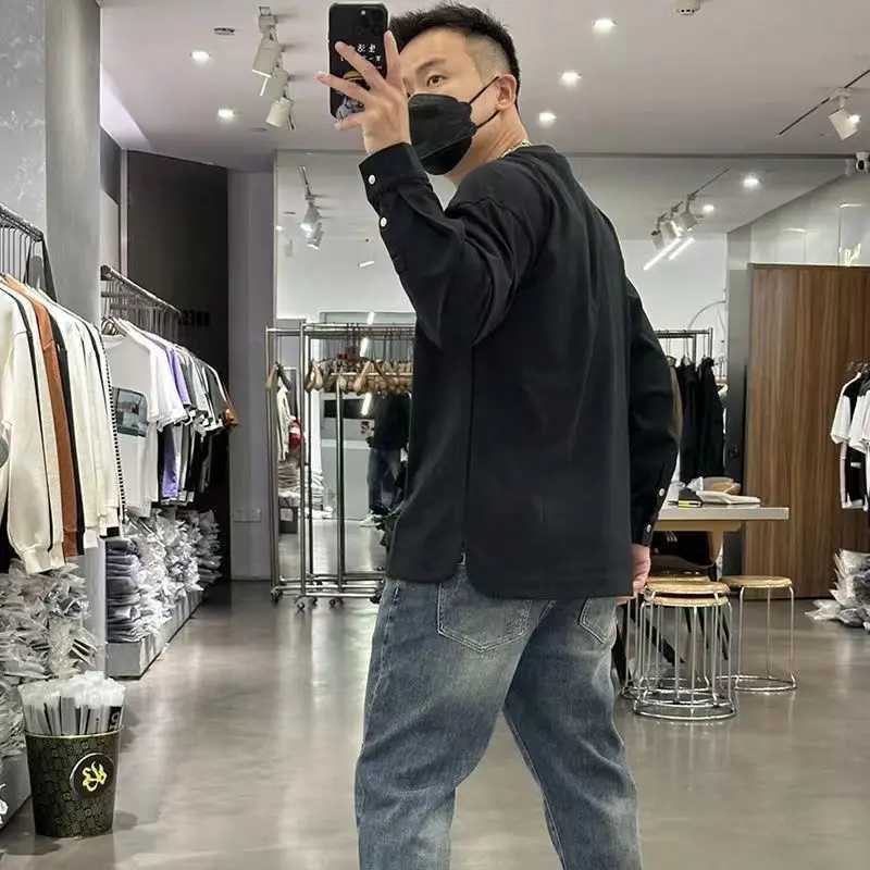 Autumn Winter New Fashion Round Neck Long Sleeve Solid Sweatshirt Mens Clothing Casual Button Cuffs Korean Trend All-match TopsX240925