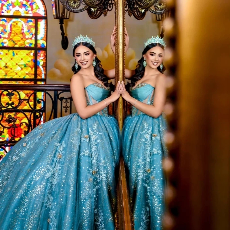 Sparkly Water Blue Ball Gown Quinceanera Dresses Sweetheart Applique Lace Bead Crystal Tull Birthday Party Sweet 16 Vestidos De 15 Anos
