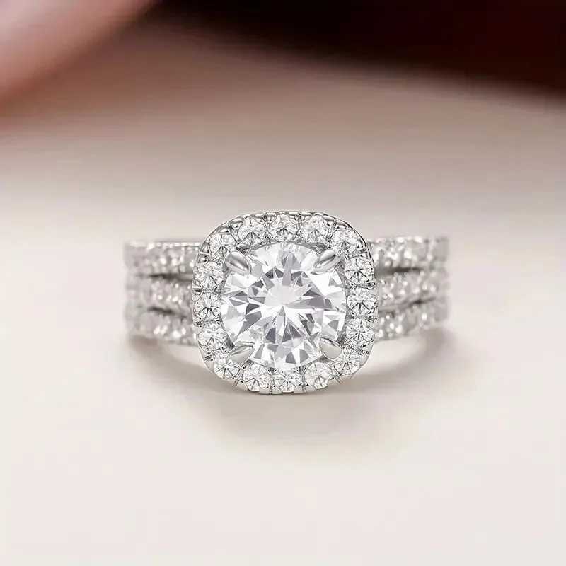 Micro Pave 3-Row Zircon Ring Suitable for Womens Engagement Wedding Leisure Party Jewelry W240925