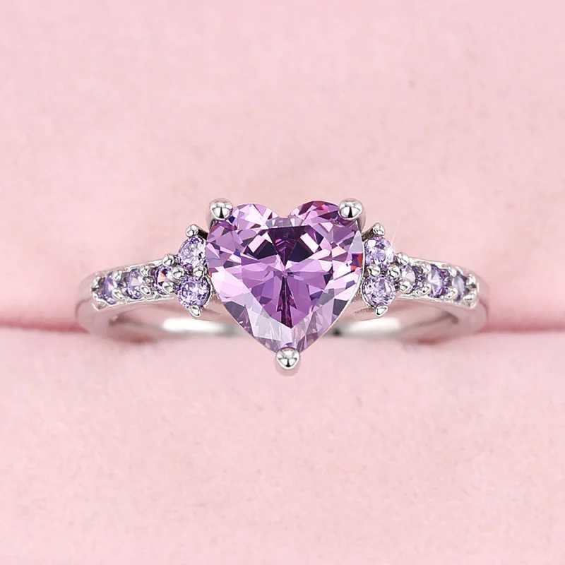 Huitan Purple Cube Zirconia Ring Suitable for Women Unique Wedding Engagement Accessories Fancy Womens Gifts Romantic Trendy Jewelry W240925