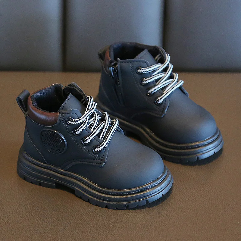 SpringSummer Childrens Shoes Martin Boots Soft Bottom Boys and Girls Zipper Fashion 240925