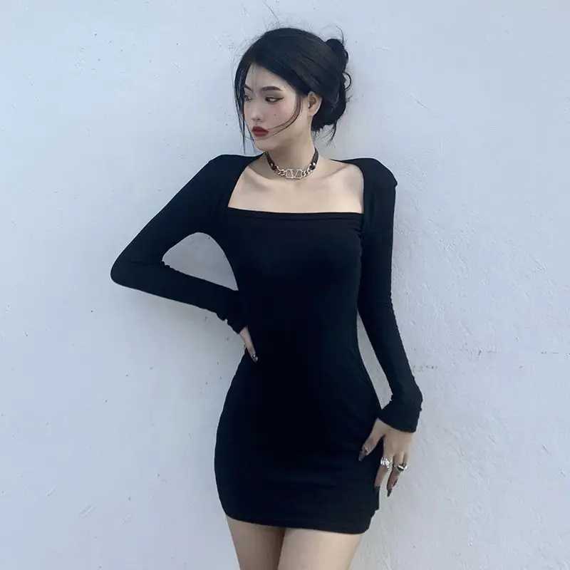 Square Neck Bodycon Dress: Women's Elegant Solid Mini Dress, Long Sleeve, Slim Fit for Party & Casual Wear C260312