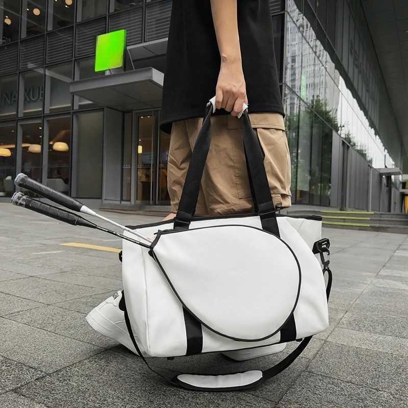 Tennis shoulder bag sports bag portable womens tennis racket outdoor clothing badminton racket fitness bag W240925