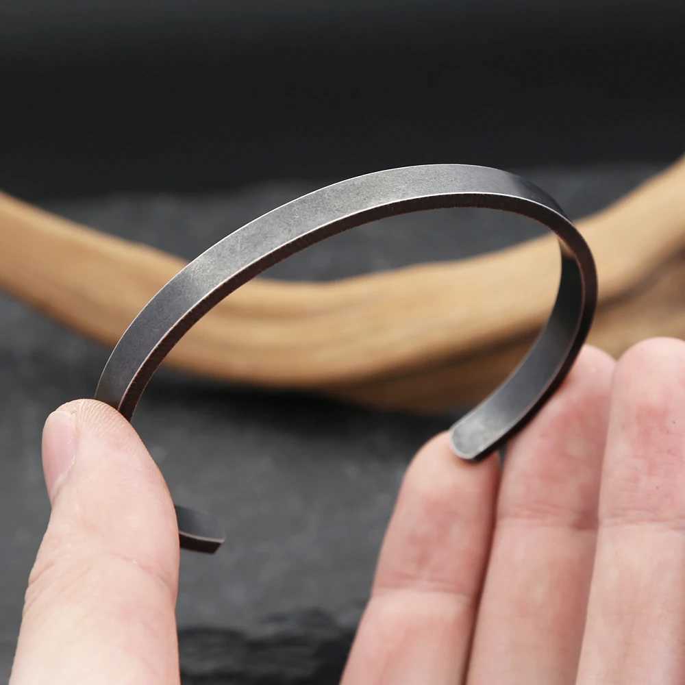 Vintage Black Simple Bracelet For Men Women 316L Stainless Steel Fashion Opening Cuff Bangles Biker Jewelry Gifts DropshippingX240925