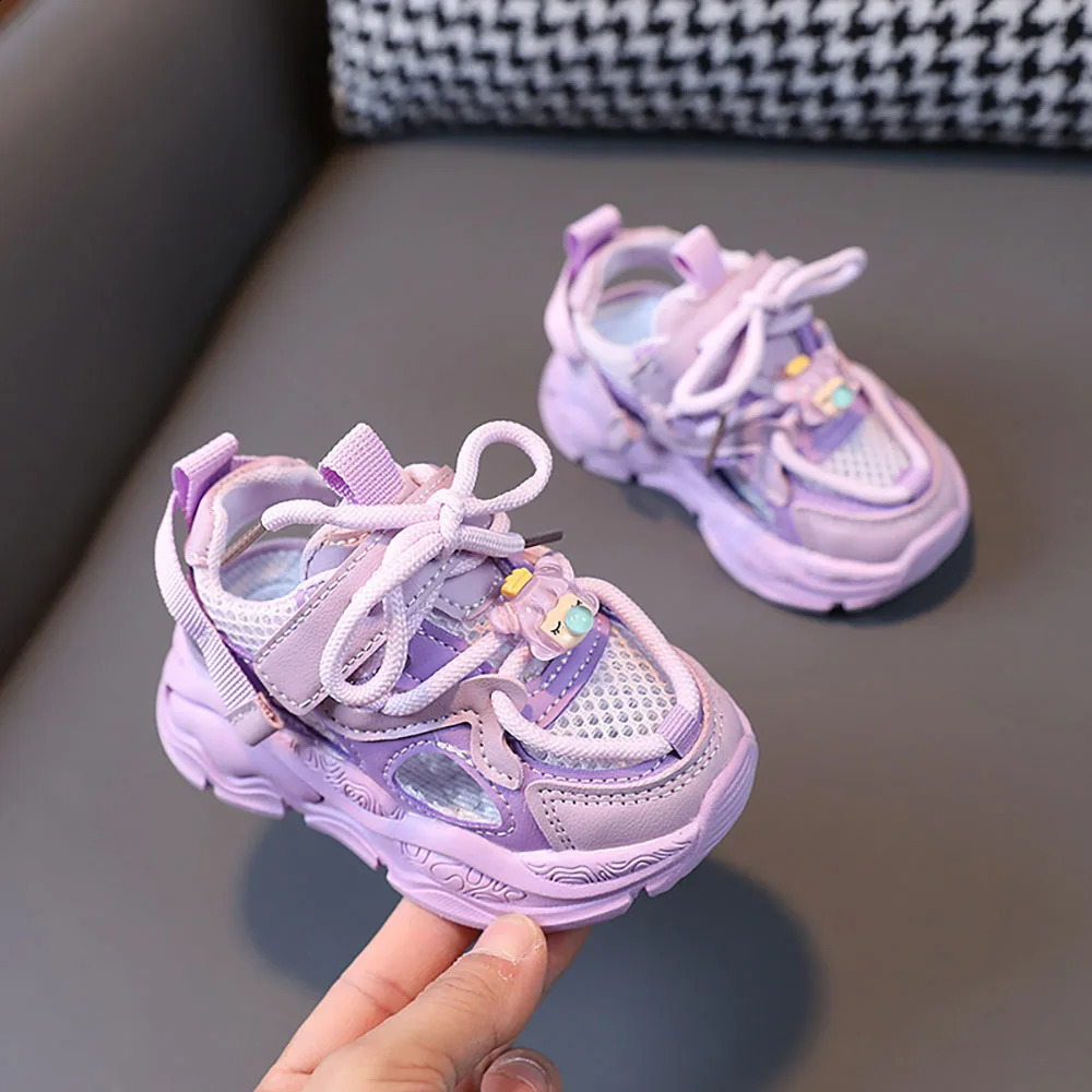 Summer sports shoes suitable for childrens mesh breathable boys and girls sports shoes Korean style cute bear childrens outdoor shoes childrens shoes 
