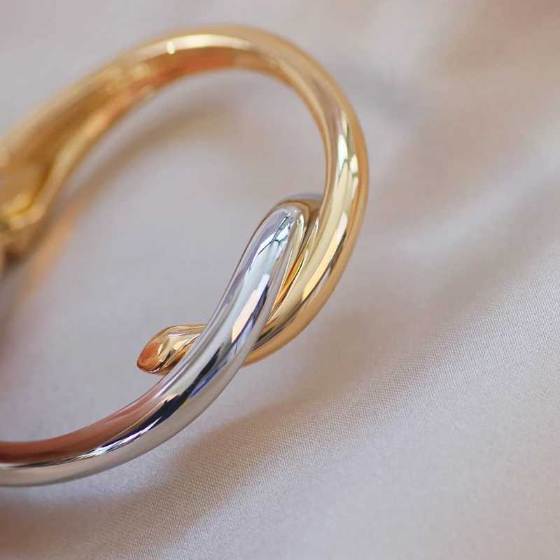 New Design Simple Metal Geometric Open Bracelet for Women Gold Color Charm Bracelets Bangles Fashion Jewelry AccessoriesX240925