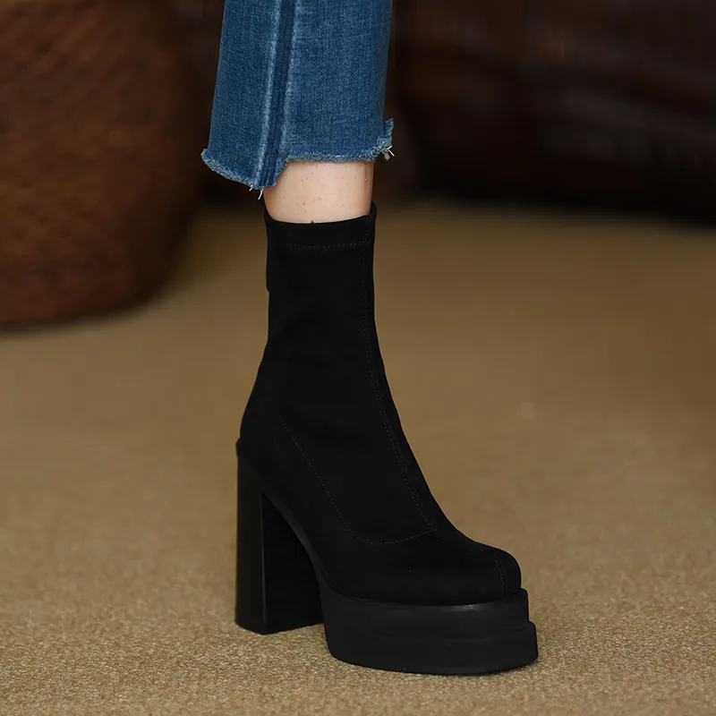 Fashion martin boots Mid Calf Black Boots for Women Trendy Punk Style Winter Platform Stripper Heels