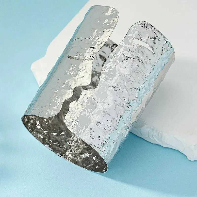 Large Metal Cuff Bangle Open Bracelet For Women Funny Design Hammered Punk New Styles Heavy Holiday Accessories Party JewelryX240925