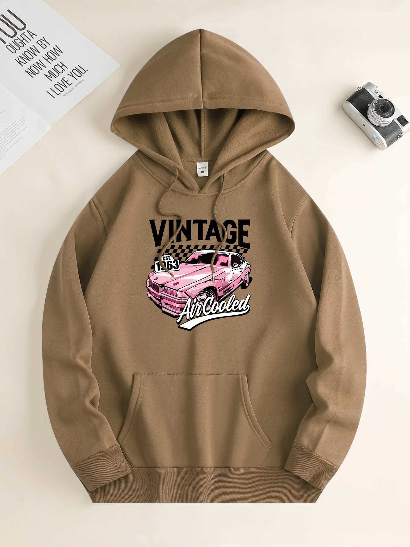 Mens new trendy round neck sweatshirt casual daily comfortable round neck sports shirt with car print mens topX240925
