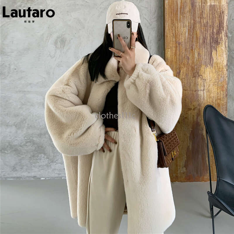 Lautaro Winter Oversized Warm Soft Fluffy Faux Fur Coat Women Drop Shoulder Long Sleeve Casual Loose Korean Fashion 2021