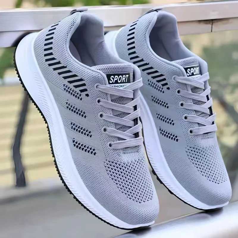 Mens vulcanized walking and running shoes unisex casual lightweight tennis shoes breathable and fashionable sports shoes Z250227
