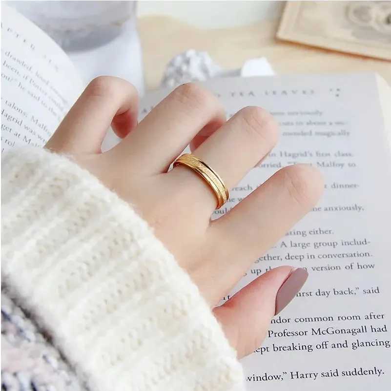 Fashion frosted finger ring engagement ring jewelry 316L stainless steel never fades jewelry accessories W240925