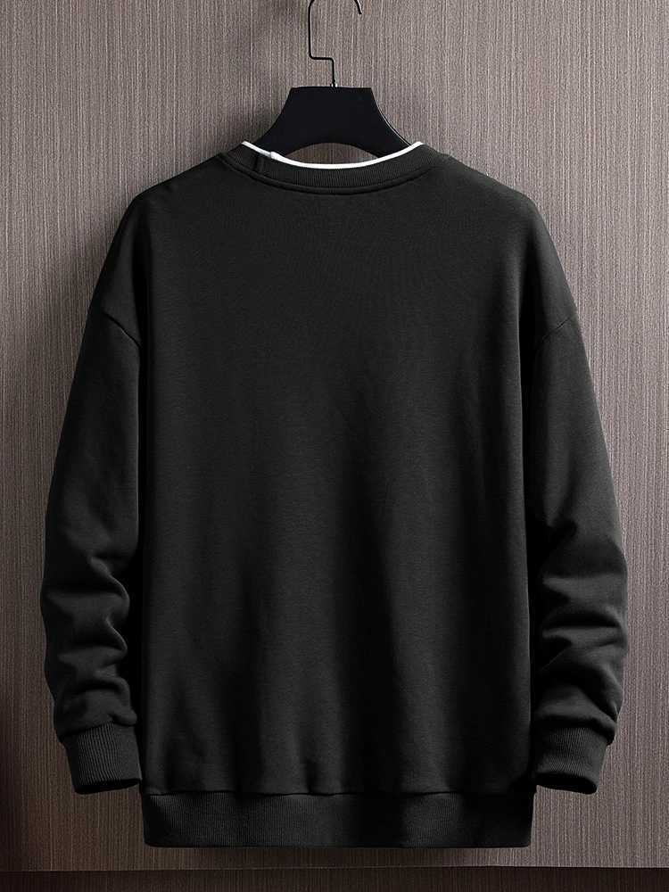 Mens Autumn and Winter Fashionable Solid Color Bottomed Round Neck SweaterX240925