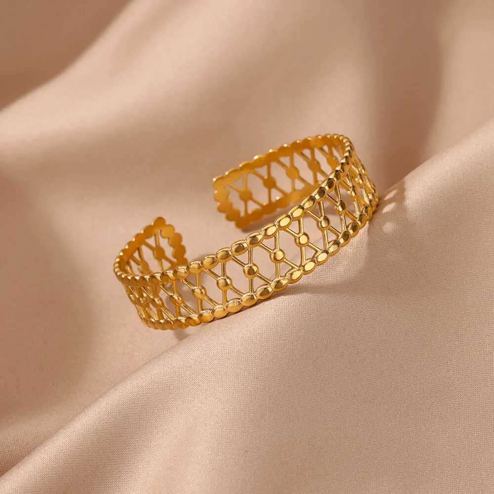 New In Stainless Steel Bangles for Women Luxury Gold Color Geometric Open Cuff Bracelet femme Vintage Wedding Jewelry GiftX240925