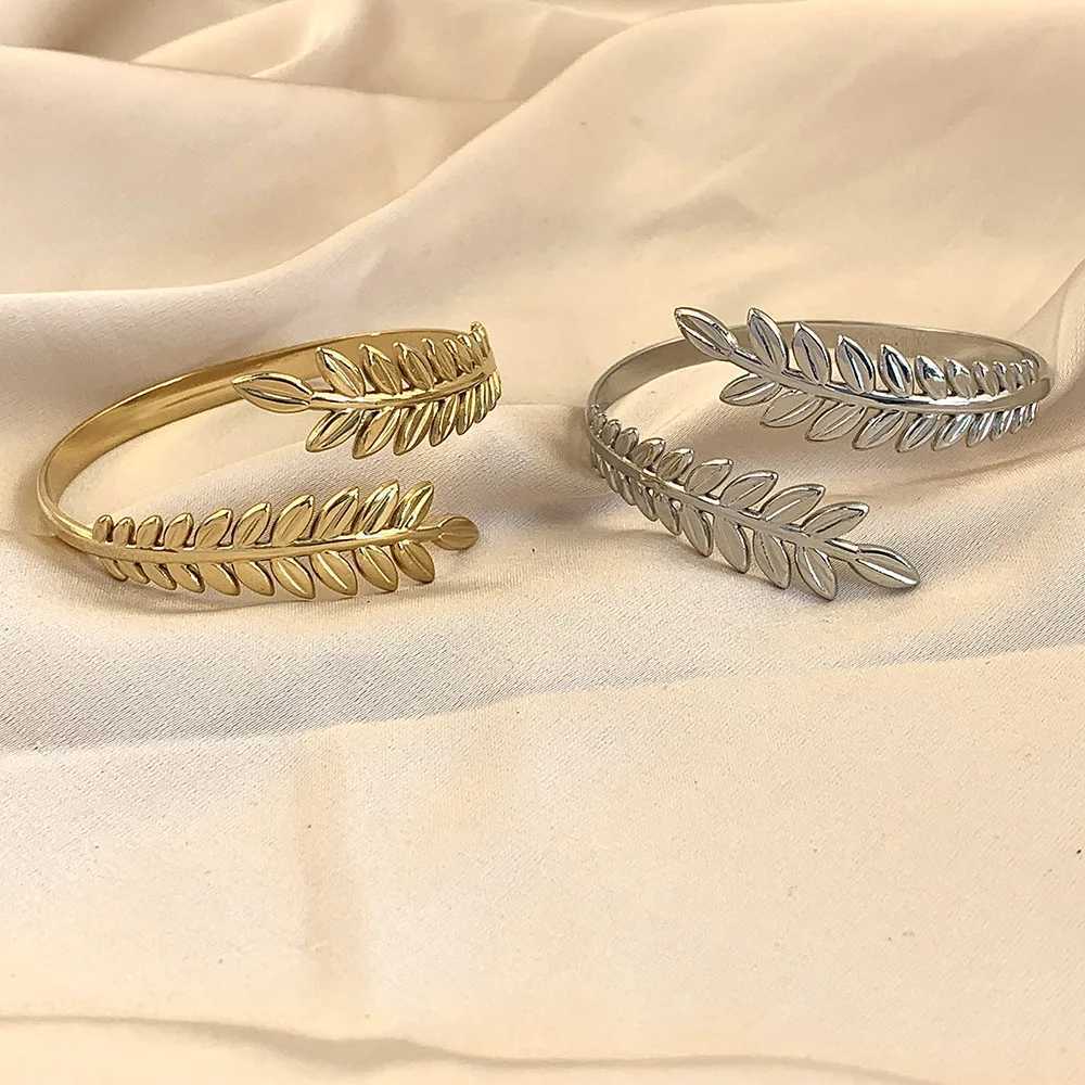 Creative Leaf Opening Bracelet for Women Classic Stainless Steel Wheat Ear Shape Adjustable Bangle Wedding Party JewelryX240925