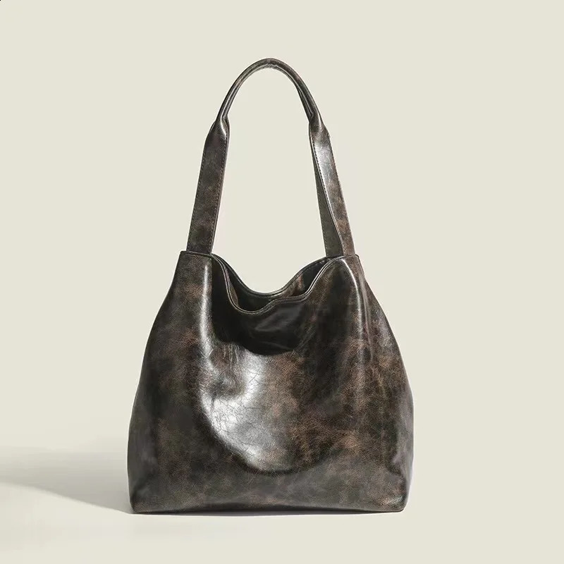 Niche er retro Maillard style bucket bag Exquisite and Versatile handbag girl bag high-end casual shoulder bag240921