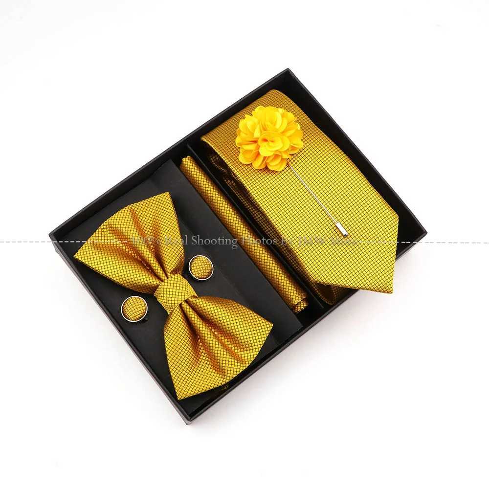 Great Quality Birthday Gift Tie Hanky Cufflink Set With Box Slim Plaid Necktie For Men Formal Clothing hbre Gift for Boyfriend Y240925