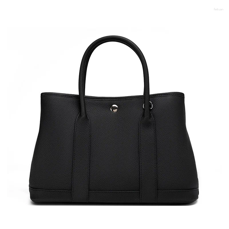 Bucket Shoulder Bag Women's Genuine Leather Crossbody Handbag - Large Capacity, Hundred Popula Style For Leisure & Shopping