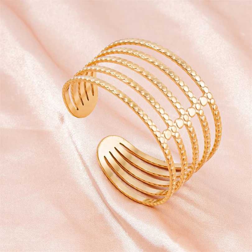 Stainless Steel Bangles For Women Men Accessories Open Simple Wrist Jewelry Bracelets Bangle Metal Hand Leaf No Fade PulserasX240925
