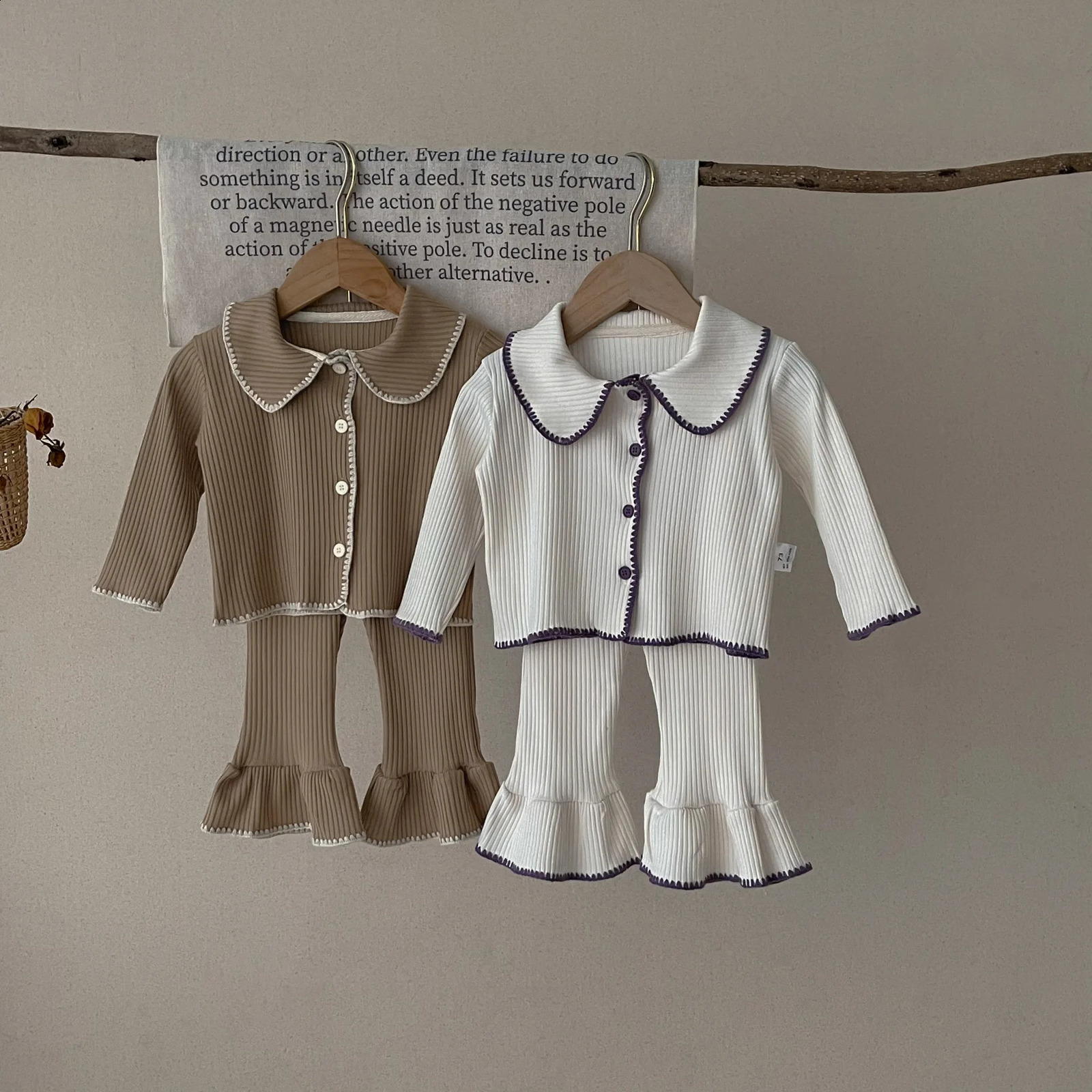7467 Baby Clothing Set Autumn Shell Knitted Split Comparison CardiganBell Bottom Casual Girls Two Piece 240925