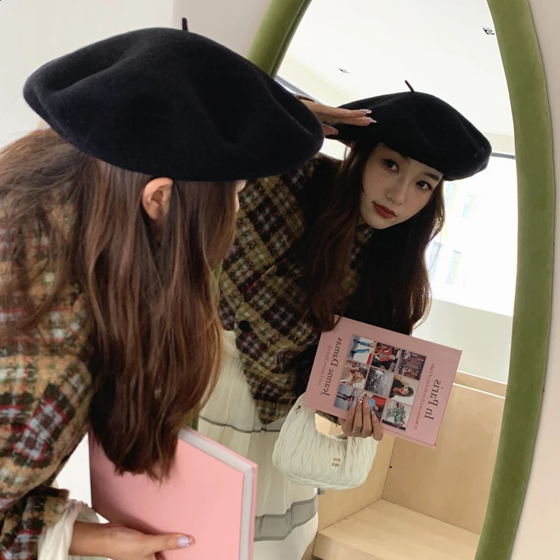 Womens solid color oversized beret in autumn and winter plus sizes lined with wool beret size L cloud hat 240921