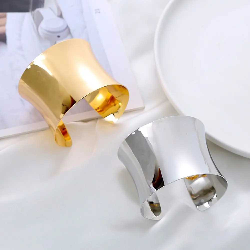 Vintage Hip Hop Wide Cuff Bangles Simple Smooth Metal Open Hand Bracelet For Women Men Couple Pulseras Bangles Jewelry GiftsX240925