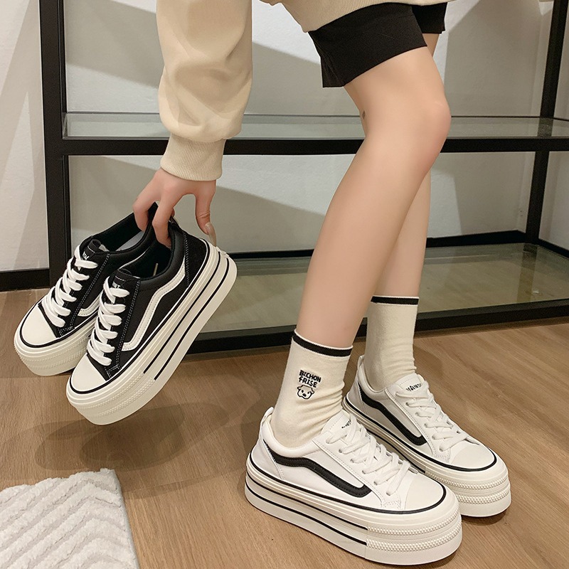 Thick-soled little white shoes women's new versatile casual sneakers for fall 2024 Free shipping