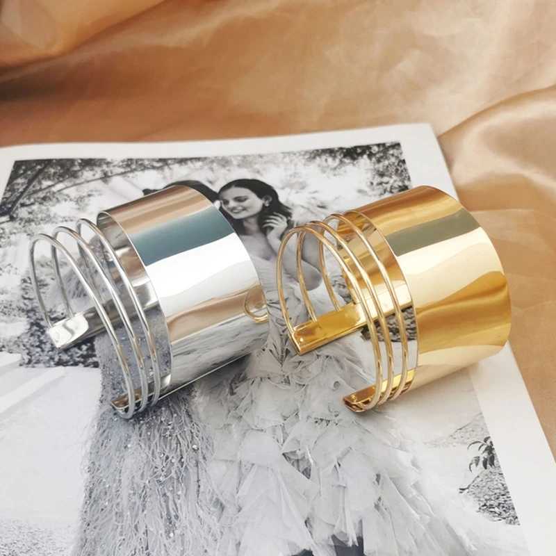 1PC High Quality Bracelet For Women Arm Ring Africas New Opening Geometric Out Smooth Multi-layer Pattern Ring JewelryX240925