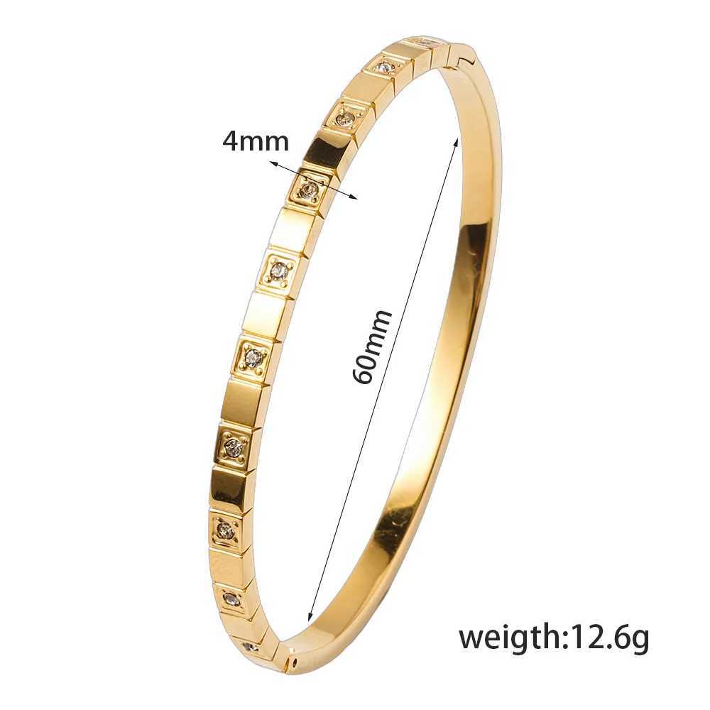 Simple Block Inlaid Zircon Stainless Steel Bracelet Non Fading Buckle Opening Womens Hand Accessory Exquisite Party GiftX240925
