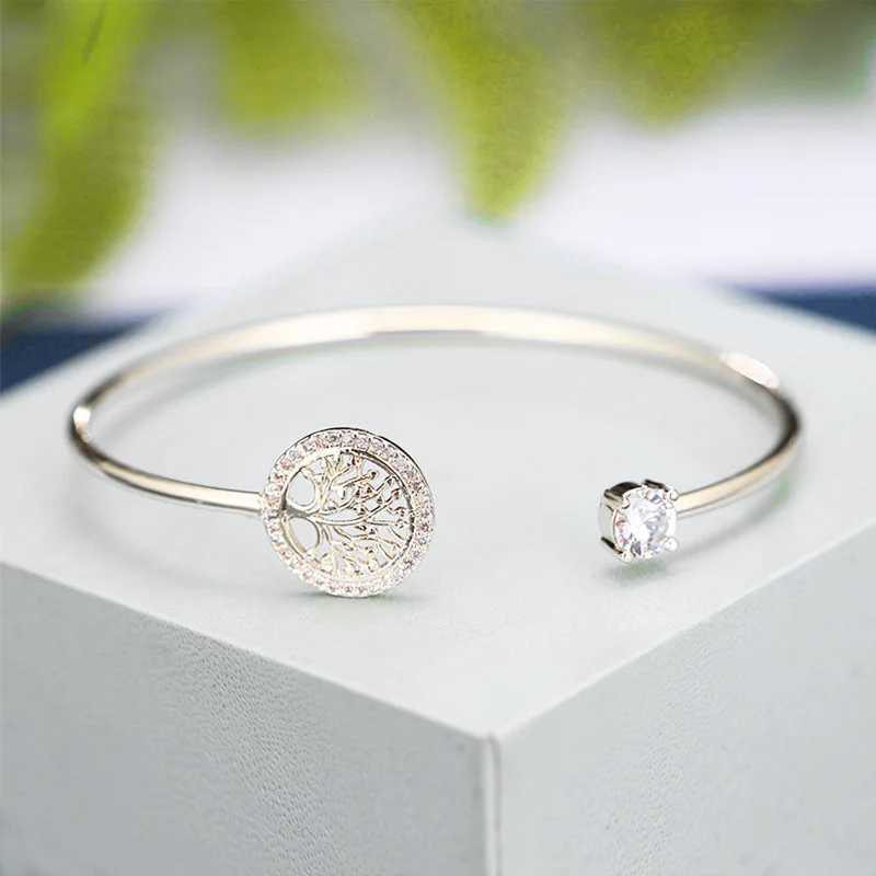 Womens Exquisite Fashion Tree Of Life Bracelet Simple Design Opening Adjustable Rhinestone Hand Jewelry Engagement Gift 2022X240925