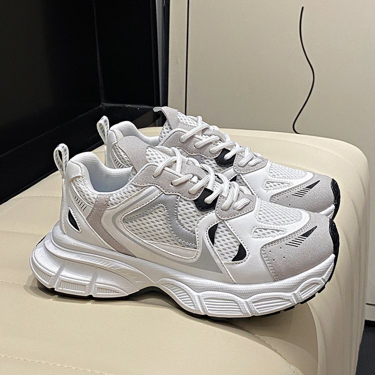 Soft leather breathable silver dad shoes, women's 2024 spring/summer lightweight thick soled sports shoes, trendy and versatile, height increasin