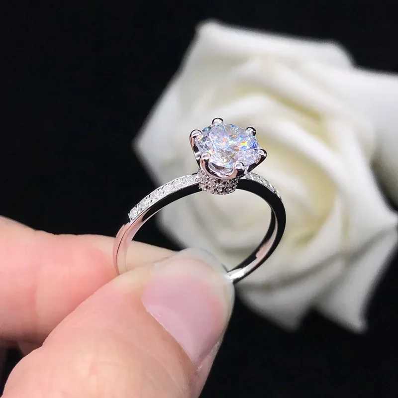 Solid White Gold PT950 14K White Gold Moissanite 18K Gold Ring Six Claw Ring Womens Wedding Ring Valentines Day Gift W240925