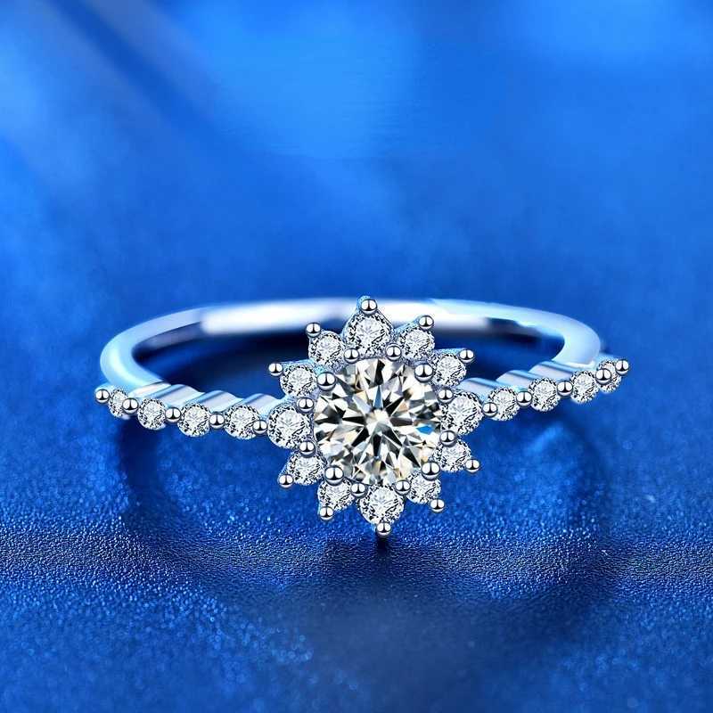 Round 0.5 carat silica ring for women 925 pure silver flower cute and romantic wedding band W240925