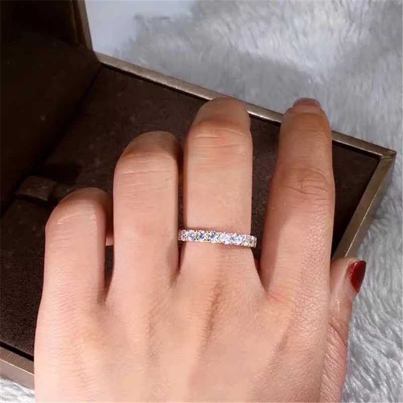 S925 Womens Silver Ring Cubic Zirconia Ring Bridal Engagement Fashion Jewelry W240925