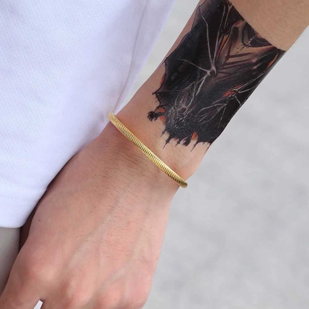 Simple Titanium Steel Men Bangles 6mm Gold Color Simple Stainless Steel Open Bracelet Fashion Jewelry Trendy Bracelet For WomenX240925