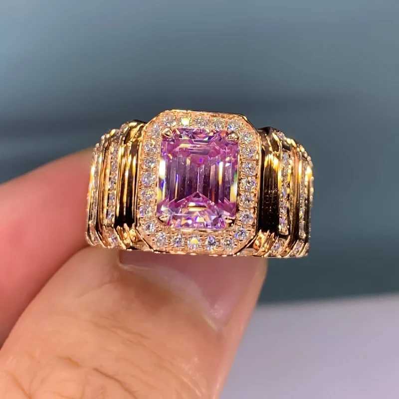 Huitan Aesthetic Pink Cubic Zirconia Female Engagement Ring Luxury Gold Strap New Design Wedding Fashion Ring Jewelry W240925