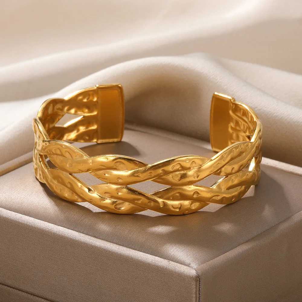 Double Twist Wide Bangles For Women Gold Color Stainless Steel Open Adjustable Cuff Bangle Fashion Jewelry GiftX240925