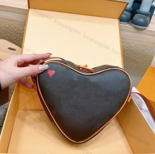 M57456 Shoulder Bags Mini Desinger red heart handbag calf leather women canvas embossed crossbody evening shoulder bag purse