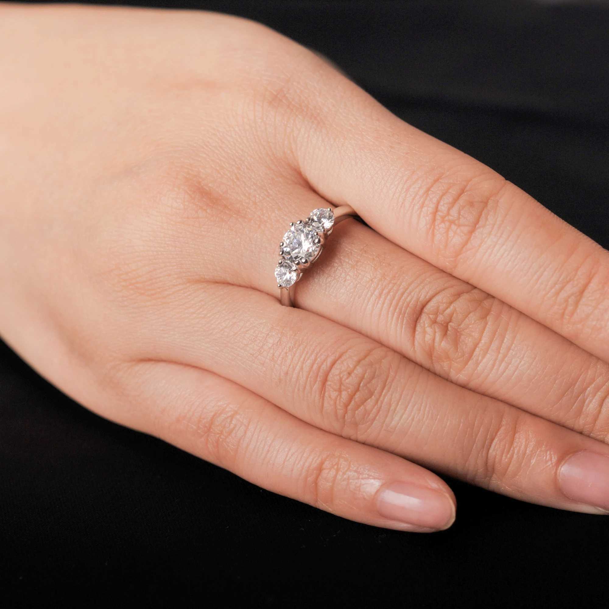 Potiy 3 Stone 1ct Round Cut Cubic Zirconia Wedding Engagement Ring Promise Ring Anniversary Gift for Her 925 Pure Silver W240925