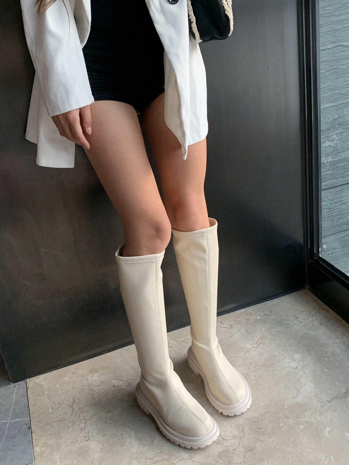 Chic Ladies' Tall Boots Perfect for Any Occasion