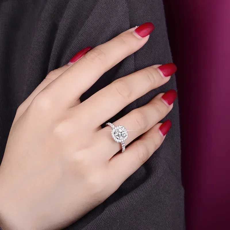 Luxury PT950 Platinum Ring VVS 1 Carat D Moir Diamond Ring Wedding Ring Womens Exquisite Jewelry Accessories W240925