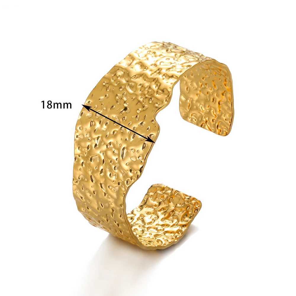 Double Twist Wide Bangles For Women Gold Color Stainless Steel Open Adjustable Cuff Bangle Fashion Jewelry GiftX240925
