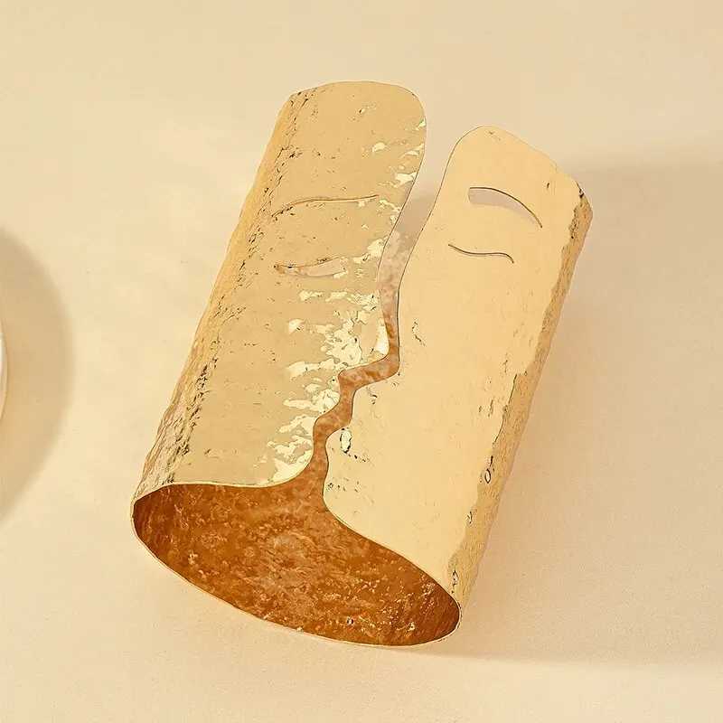 Large Metal Cuff Bangle Open Bracelet For Women Funny Design Hammered Punk New Styles Heavy Holiday Accessories Party JewelryX240925