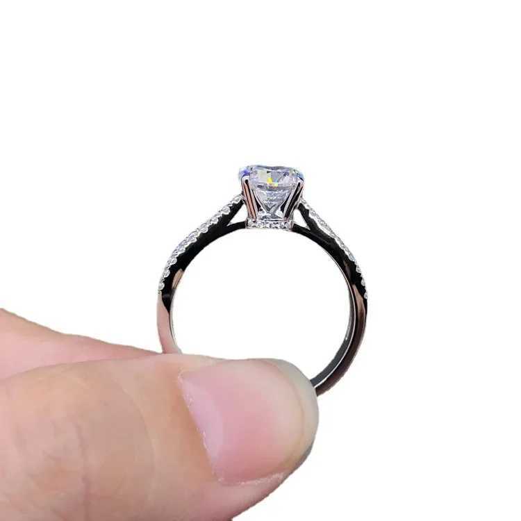 Solid 14K white gold AU585 Platinum PT950 Moissan Diamond Ring Bifurcated Arm 1 carat quad ring W240925
