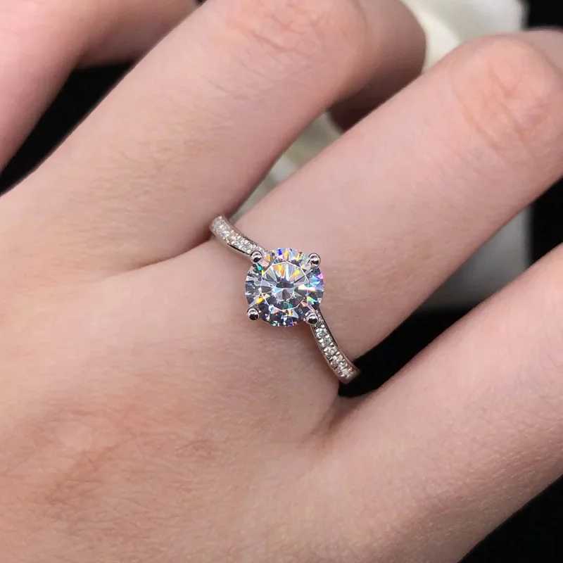 Solid 14K white gold AU585 white gold PT950 fashionable Mozambique diamond ring 18K gold 1-carat recommended ring W240925