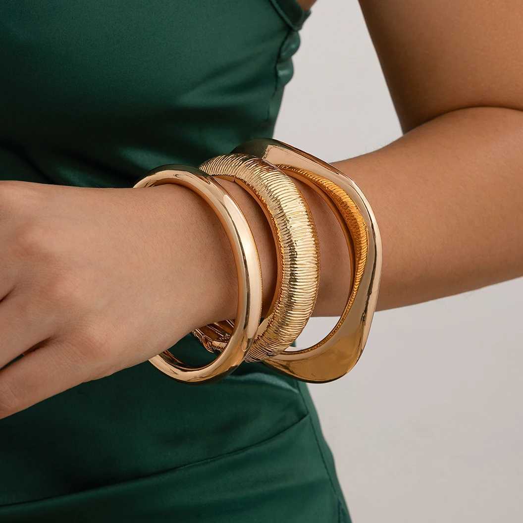 Ingemark Exaggerated Goth Heavy Metal Wide Closed Bangles Women 2024 Trend Punk Arm Bracelet Pulseras Grunge Jewelry SteampunkX240925