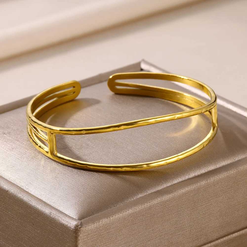 Fashion Leaf Wide Bracelet Gold Color Stainless Steel Open Geometric Bracelet Bohemian Jewelry GiftX240925