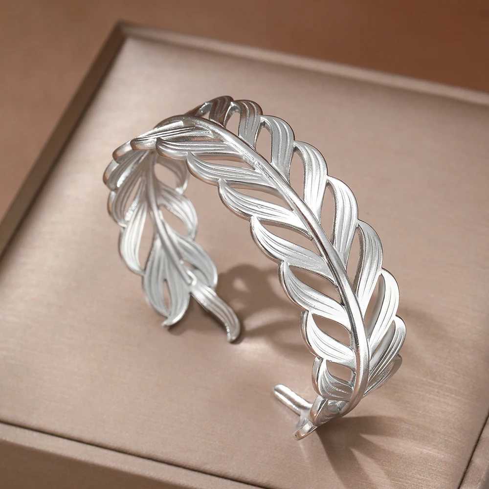 Stainless steel bracelet European and American fashion hollow leaves open adjustable bracelet For Women Jewelry daily wearX240925